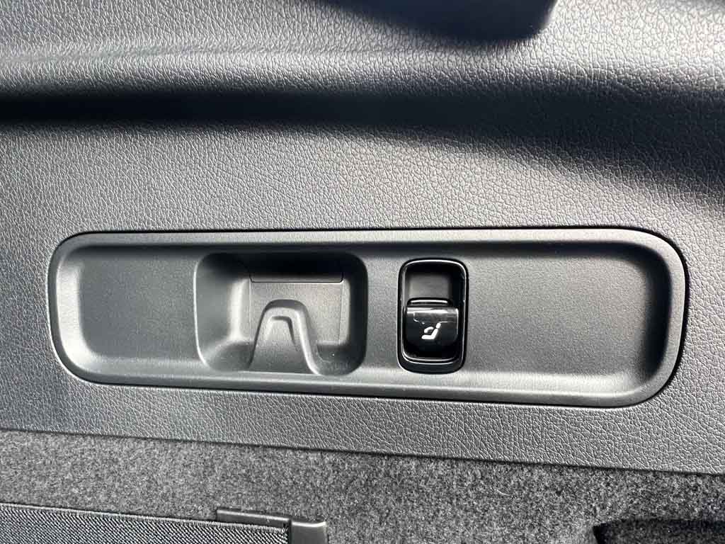 Used Mercedes-Benz GLC 2024 for sale - 76676761: Photo 22