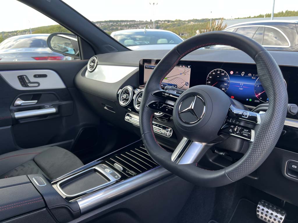 Used Mercedes-Benz GLA 2024 for sale - 76677612: Photo 3