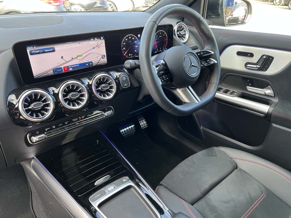 Used Mercedes-Benz GLA 2024 for sale - 76677612: Photo 5