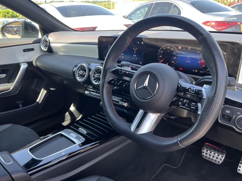 Used Mercedes-Benz CLA 2023 for sale - 77532824: Photo 3