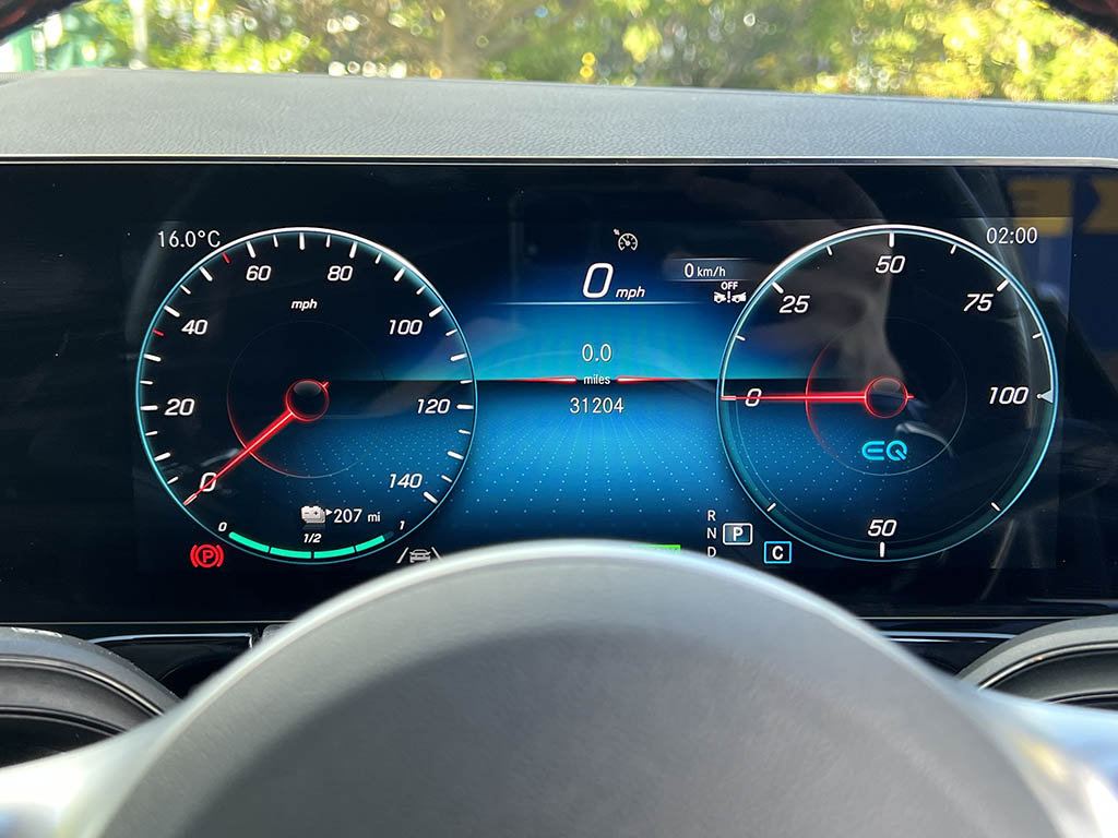 Used Mercedes-Benz EQA 2021 for sale - 76681083: Photo 4