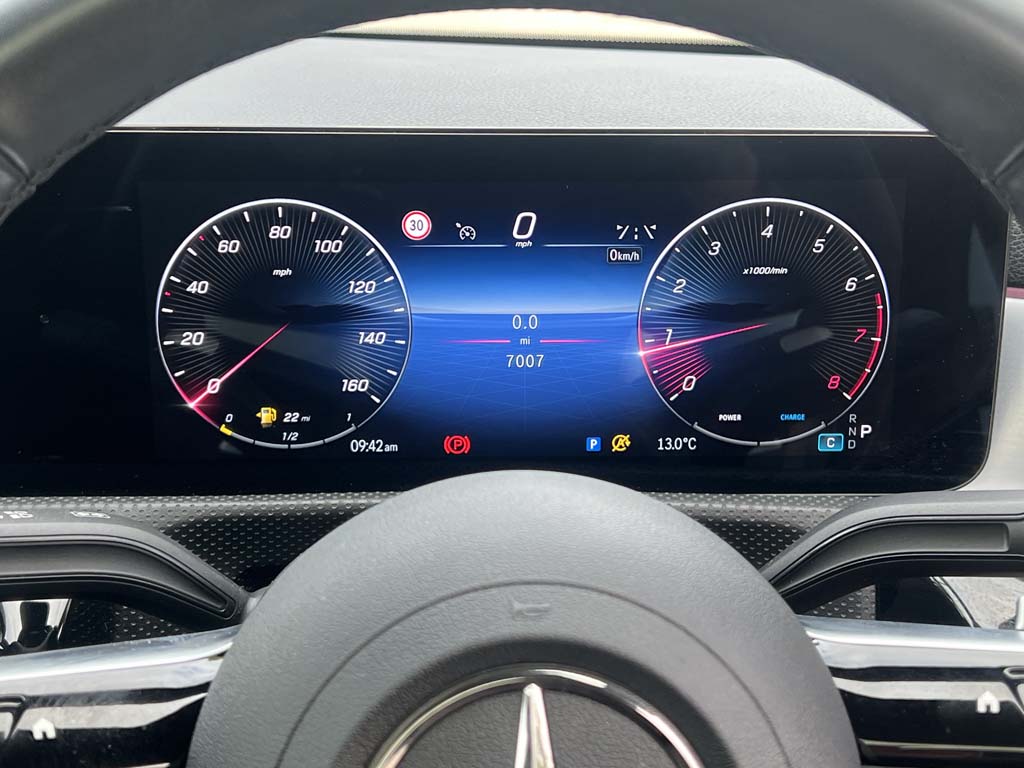 Used Mercedes-Benz CLA 2023 for sale - 76675532: Photo 4