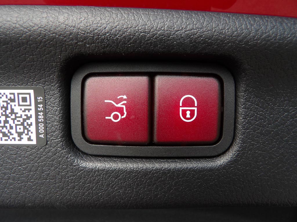 Used Mercedes-Benz C Class 2024 for sale - 76677917: Photo 20