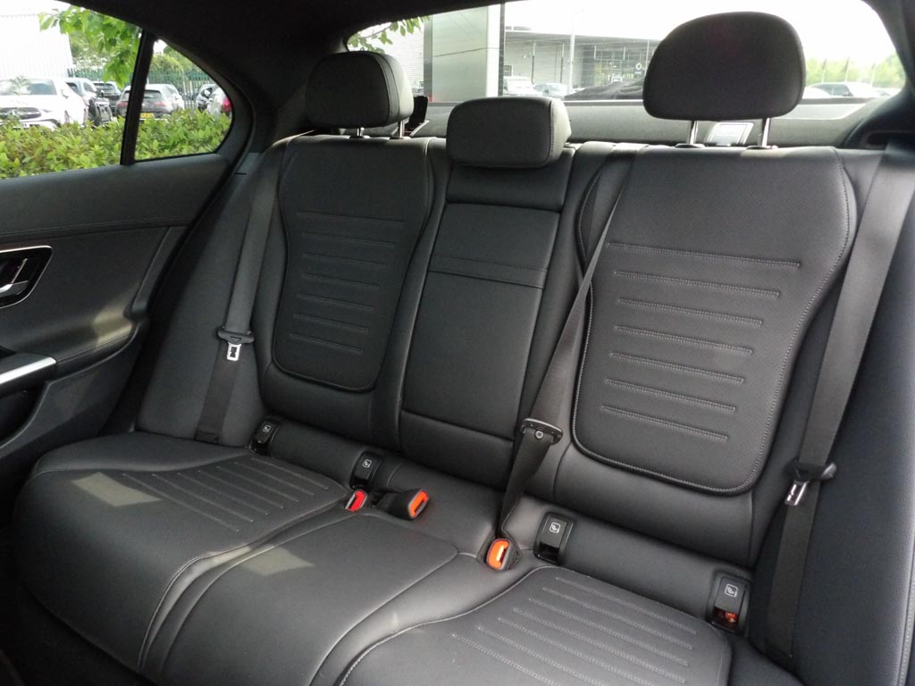 Used Mercedes-Benz C Class 2024 for sale - 76677917: Photo 8