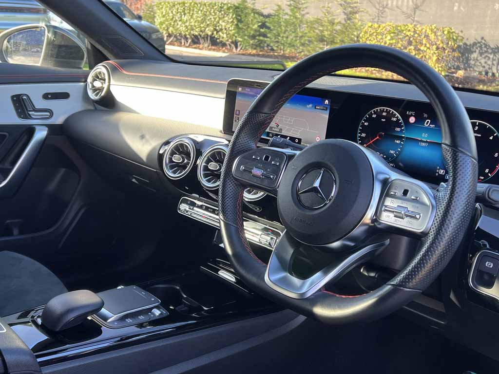 Used Mercedes-Benz CLA 2023 for sale - 76675527: Photo 3