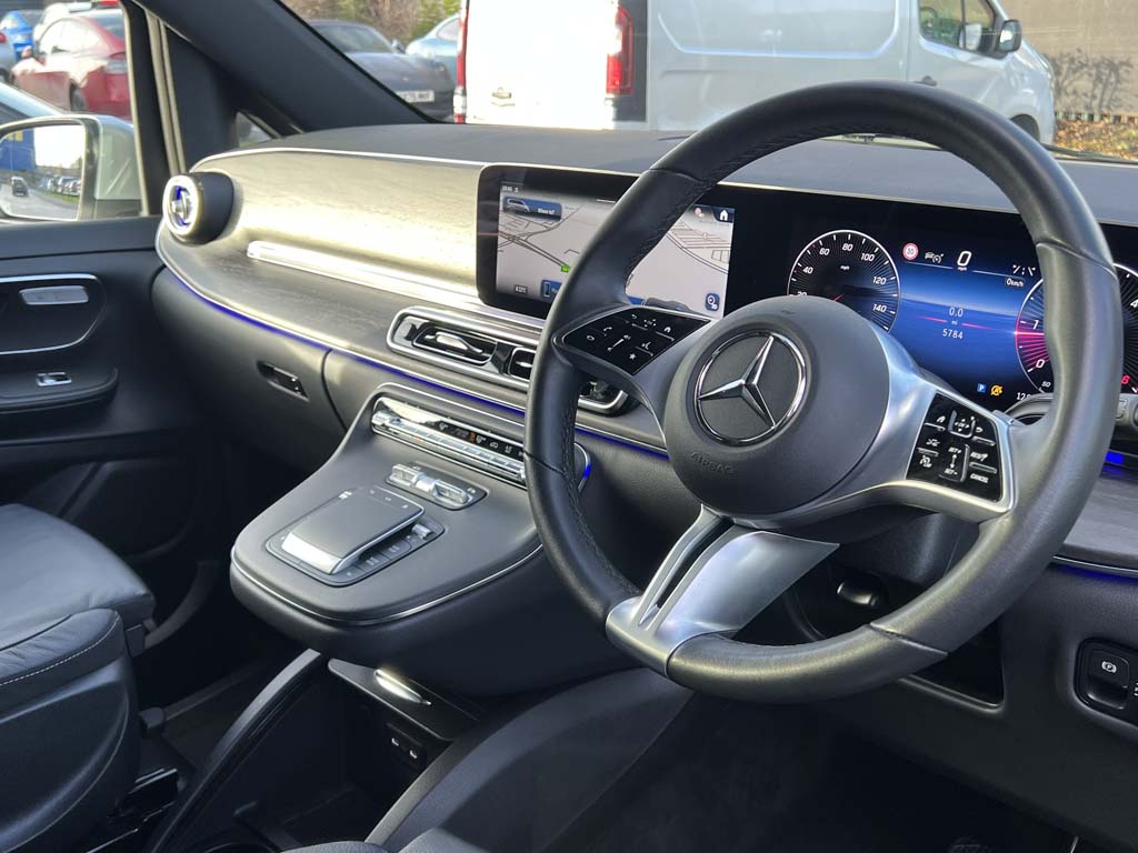 Used Mercedes-Benz V-Class 2024 for sale - 76885119: Photo 22