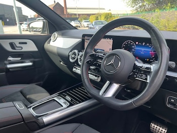 Used Mercedes-Benz GLA 2024 for sale - 76677310: Photo