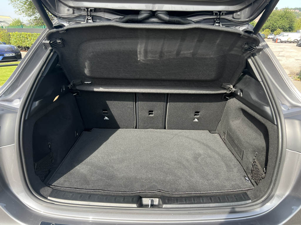 Used Mercedes-Benz GLA 2024 for sale - 76677310: Photo 9