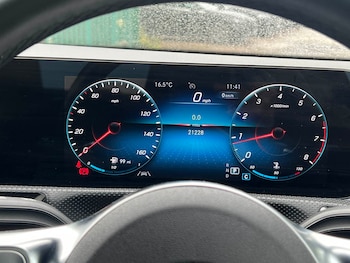 Used Mercedes-Benz CLA 2022 for sale - 76674725: Photo