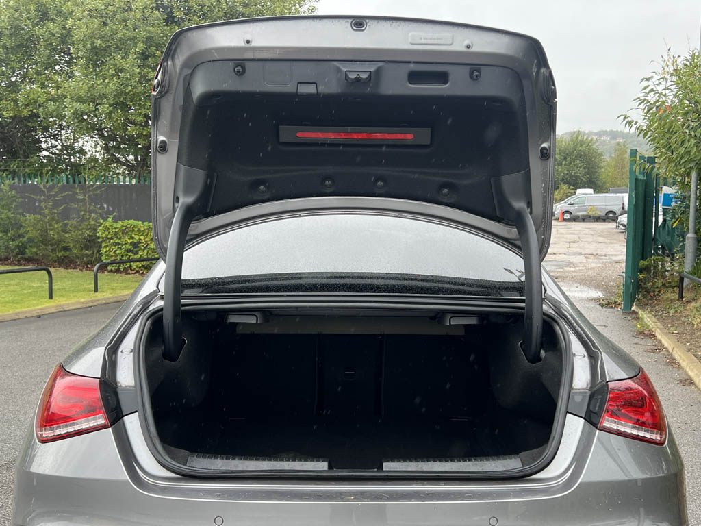 Used Mercedes-Benz CLA 2022 for sale - 76674725: Photo 9