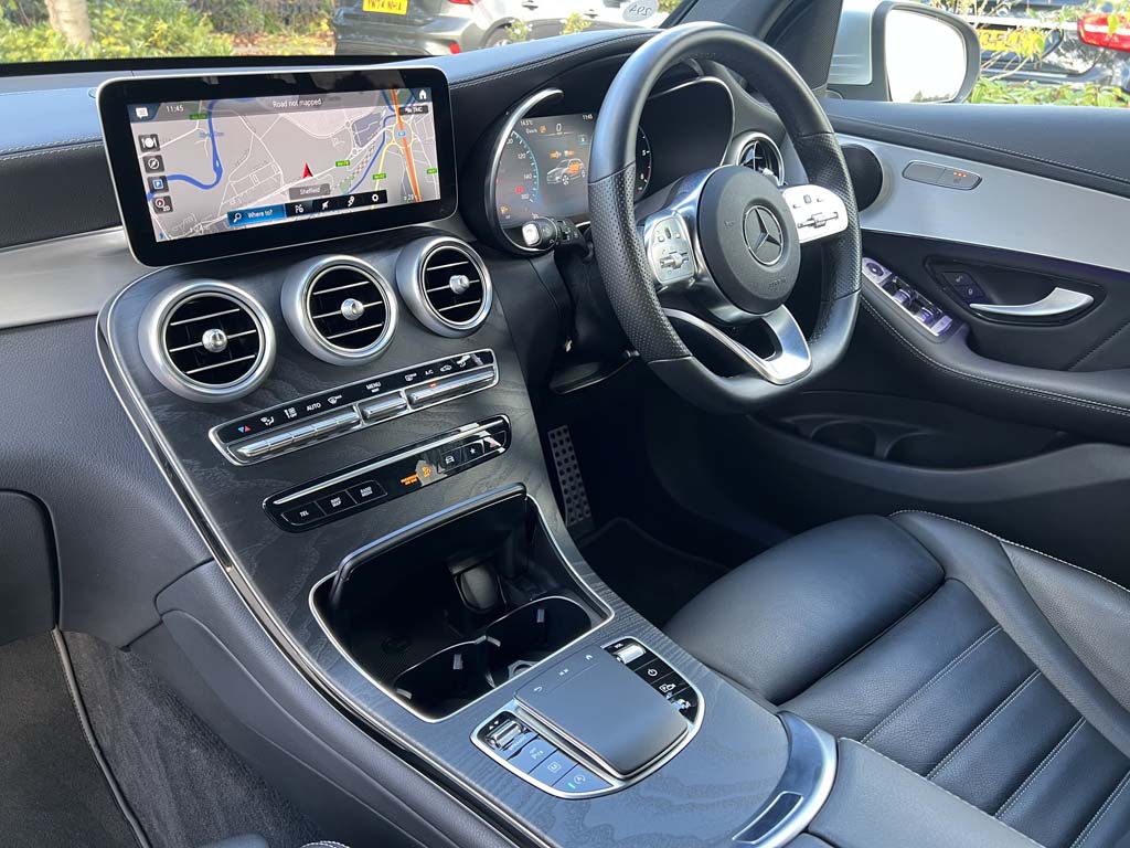 Used Mercedes-Benz GLC 2022 for sale - 76675069: Photo 3