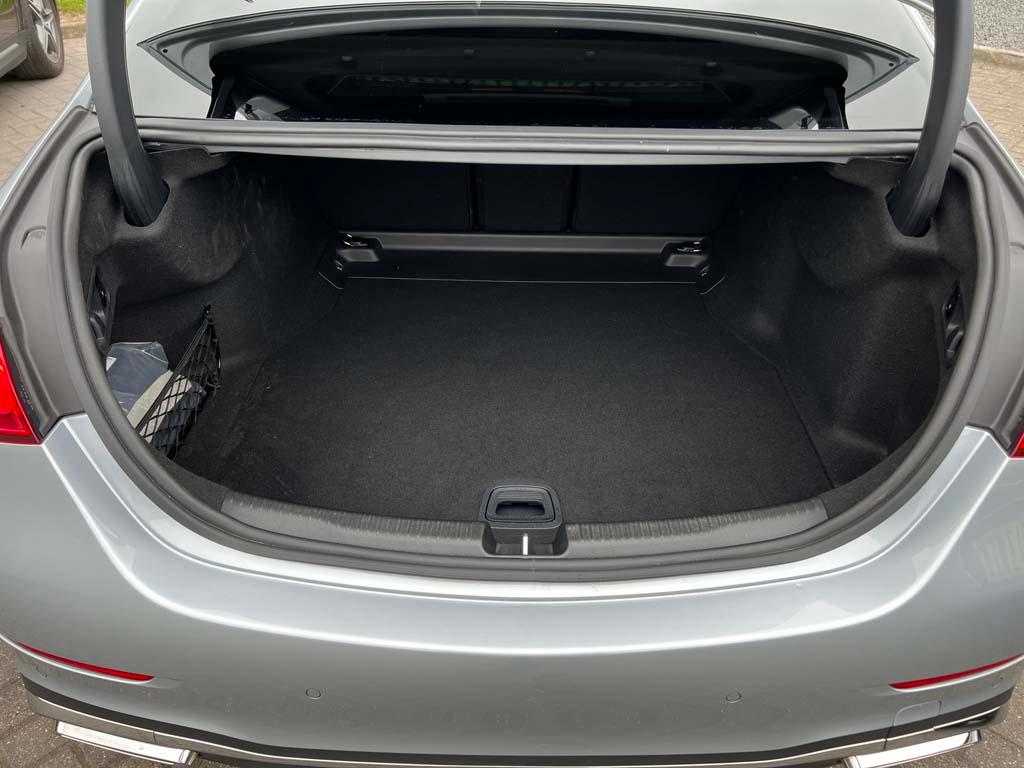 Used Mercedes-Benz C Class 2023 for sale - 76675749: Photo 9