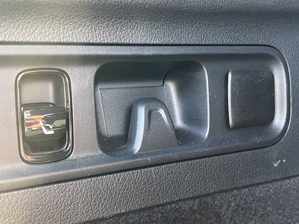 Used Mercedes-Benz GLC 2024 for sale - 76678065: Photo 20