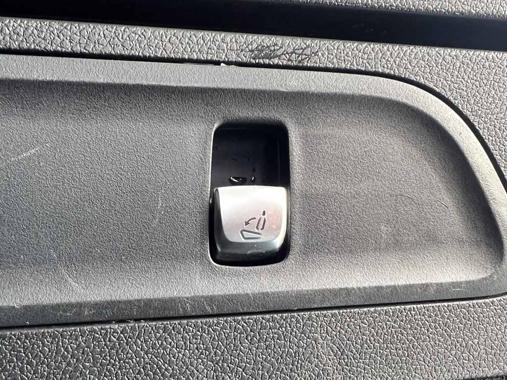 Used Mercedes-Benz GLC 2022 for sale - 76675466: Photo 24