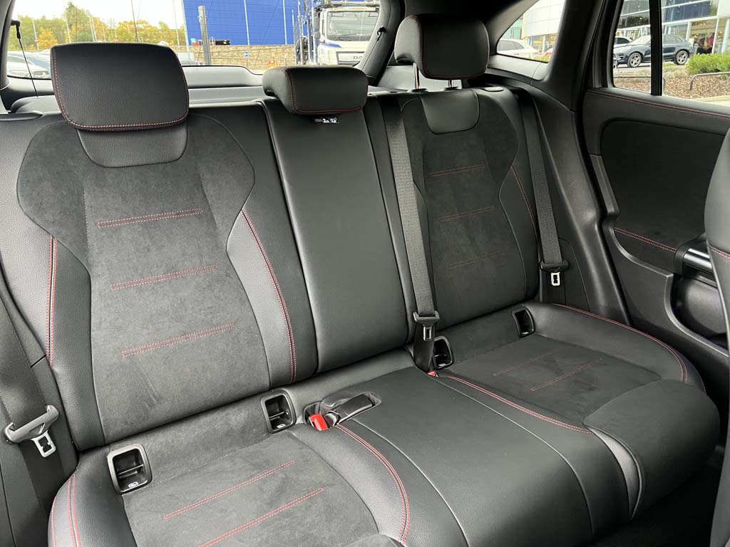 Used Mercedes-Benz GLA 2022 for sale - 76675371: Photo 8