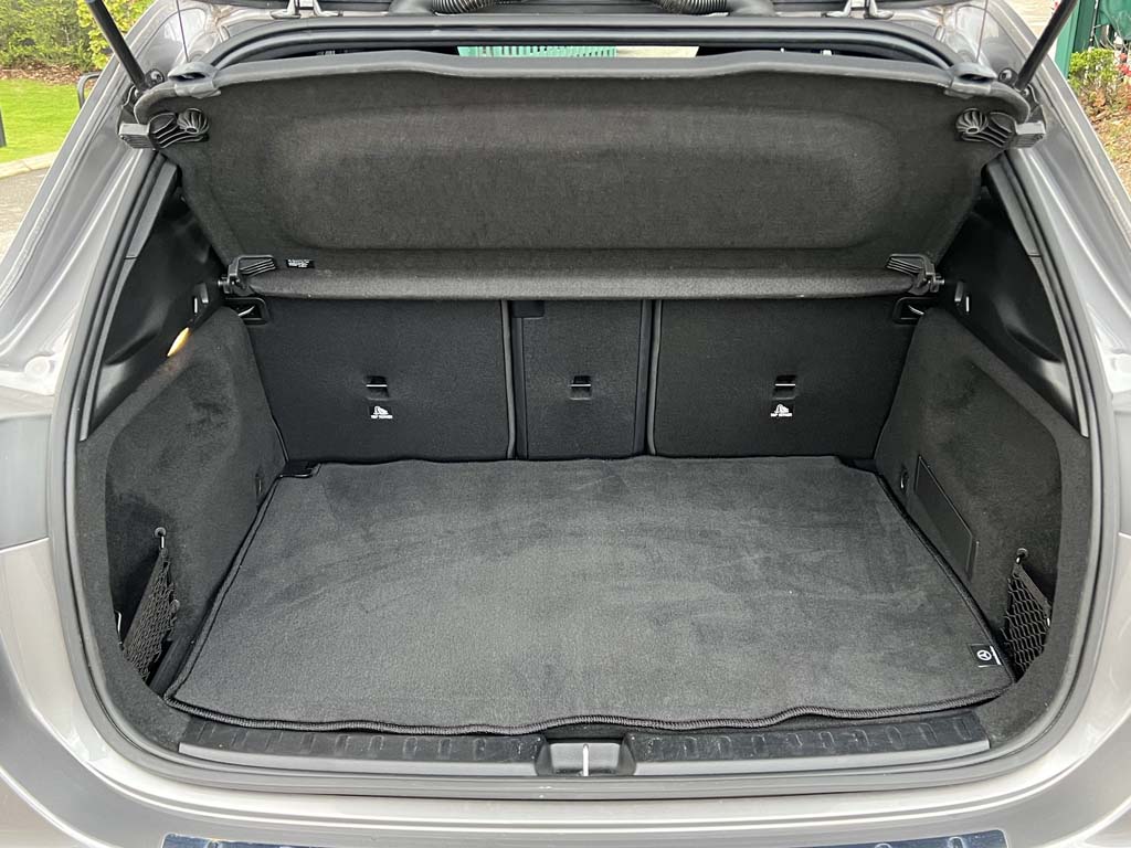 Used Mercedes-Benz GLA 2022 for sale - 76675371: Photo 9