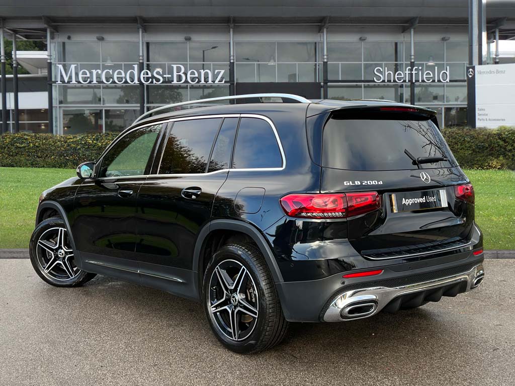 Used Mercedes-Benz GLB 2023 for sale - 76882359: Photo 2