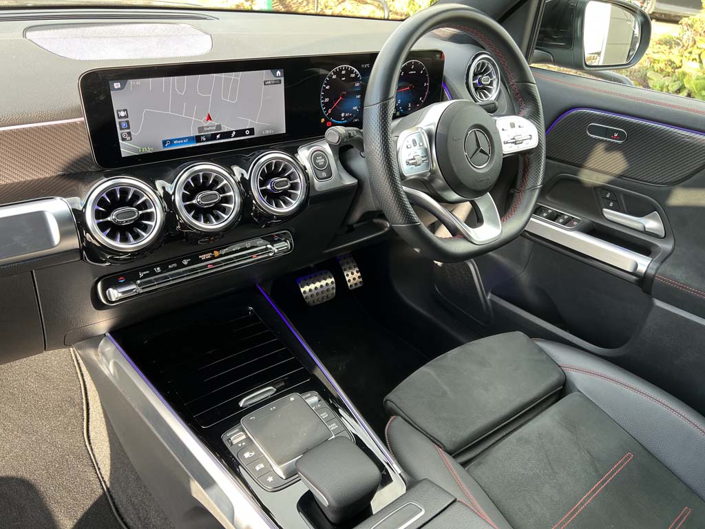 Used Mercedes-Benz GLB 2023 for sale - 76882359: Photo 3