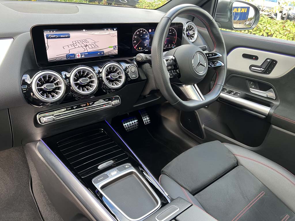 Used Mercedes-Benz GLA 2024 for sale - 76677527: Photo 3