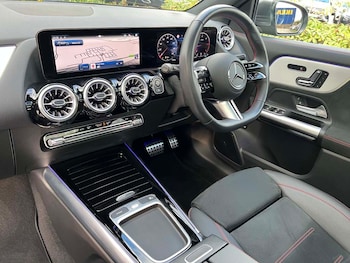 Used Mercedes-Benz GLA 2024 for sale - 76677527: Photo