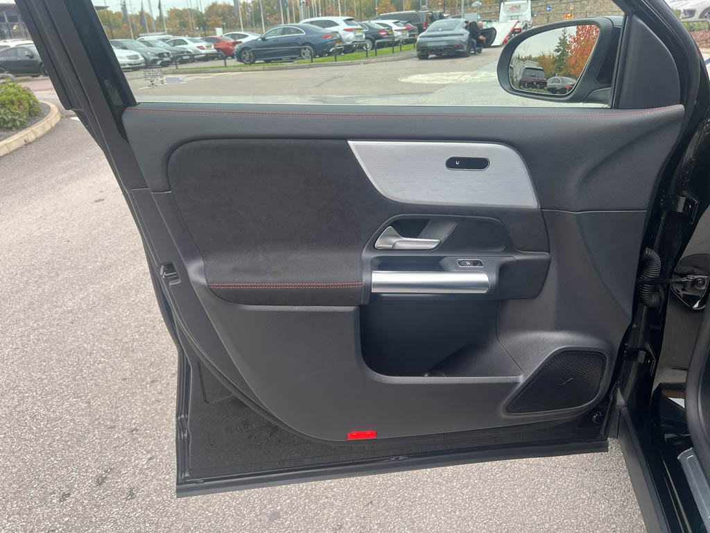 Used Mercedes-Benz EQA 2022 for sale - 76674681: Photo 19