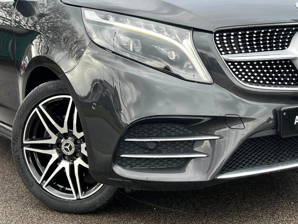 Used Mercedes-Benz V-Class 2023 for sale - 77533347: Photo 12