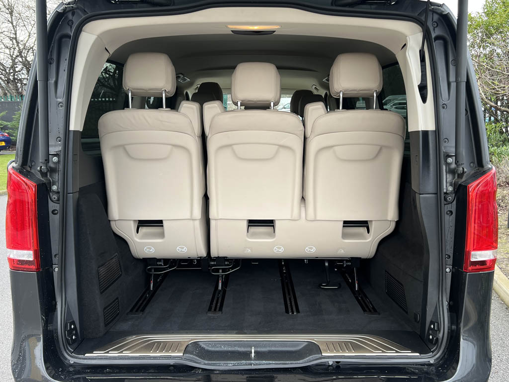 Used Mercedes-Benz V-Class 2023 for sale - 77533347: Photo 9