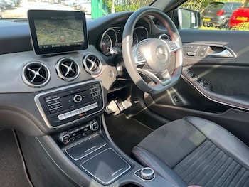 Used Mercedes-Benz GLA 2019 for sale - 78433448: Photo