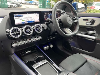 Used Mercedes-Benz GLA 2024 for sale - 76678724: Photo