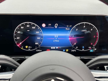 Used Mercedes-Benz GLA 2024 for sale - 76678724: Photo