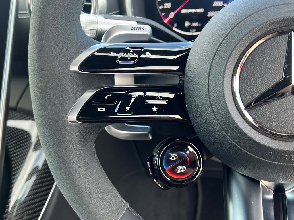 Used Mercedes-Benz SL 2023 for sale - 76675860: Photo 22