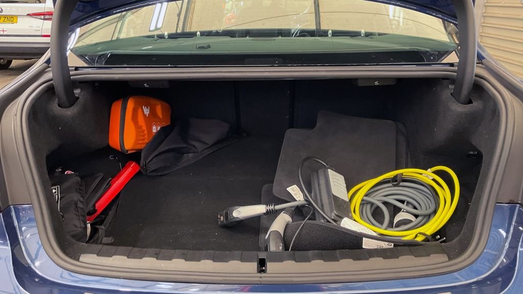 Used BMW 3 Series 2021 for sale - 76368028: Photo 13