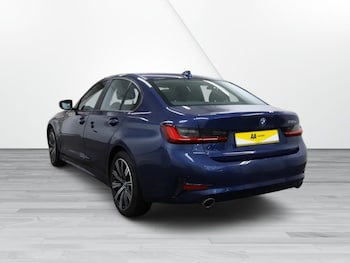 Used BMW 3 Series 2021 for sale - 76368028: Photo