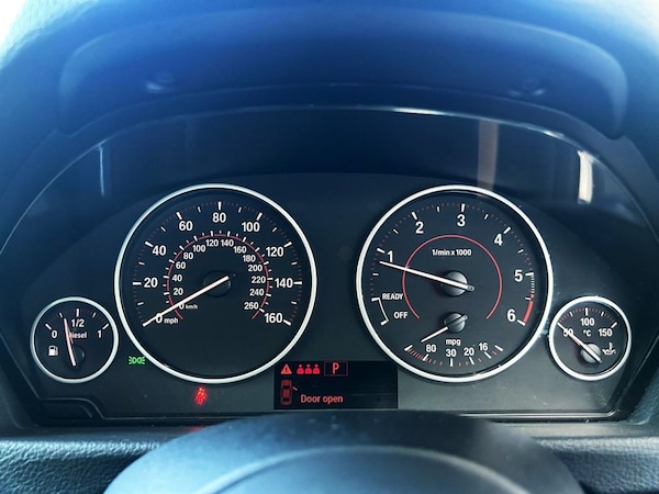 Used BMW 3 Series 2018 for sale - 75111432: Photo 17