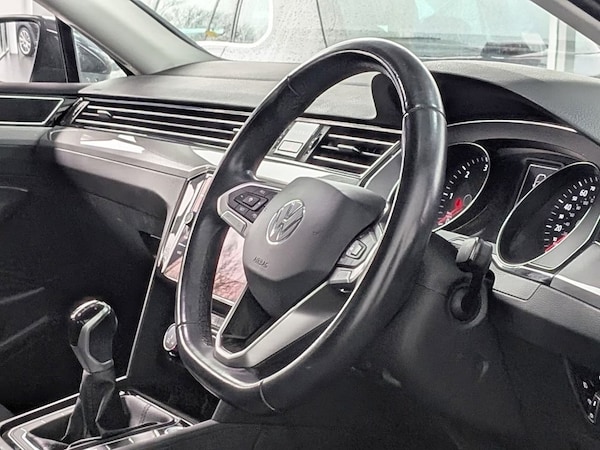 Used Volkswagen Passat 2020 for sale - 73974035: Photo 27