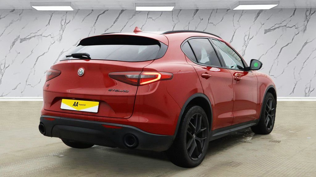 Used Alfa Romeo Stelvio 2020 for sale - 76686521: Photo 5