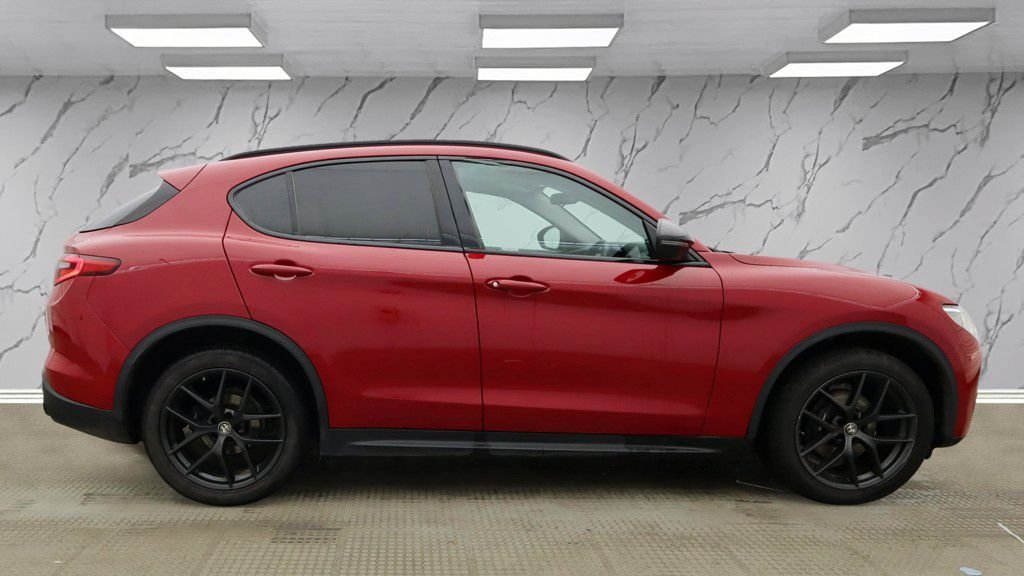 Used Alfa Romeo Stelvio 2020 for sale - 76686521: Photo 6