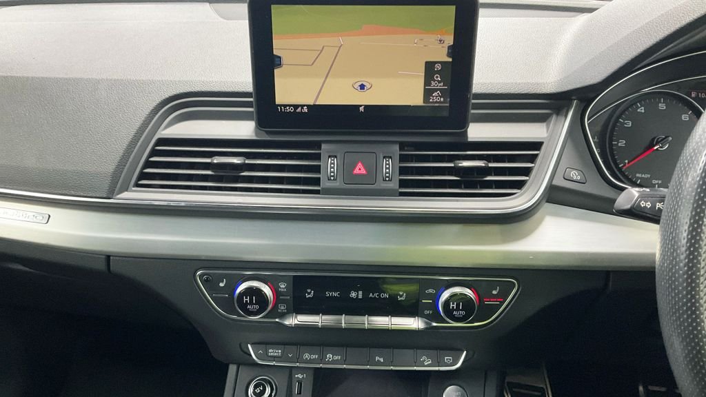 Used Audi Q5 2018 for sale - 78017369: Photo 11