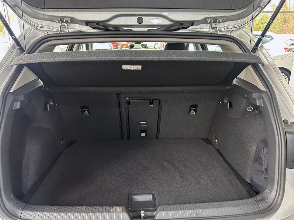 Used Volkswagen Golf 2023 for sale - 76368160: Photo 24