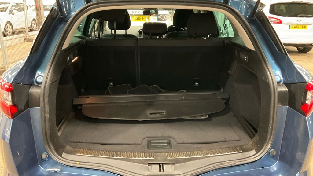 Used Renault Megane 2019 for sale - 77583258: Photo 14