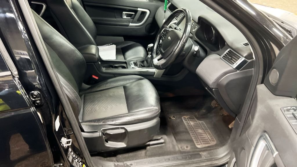 Used Land Rover Discovery Sport 2019 for sale - 76686530: Photo 11