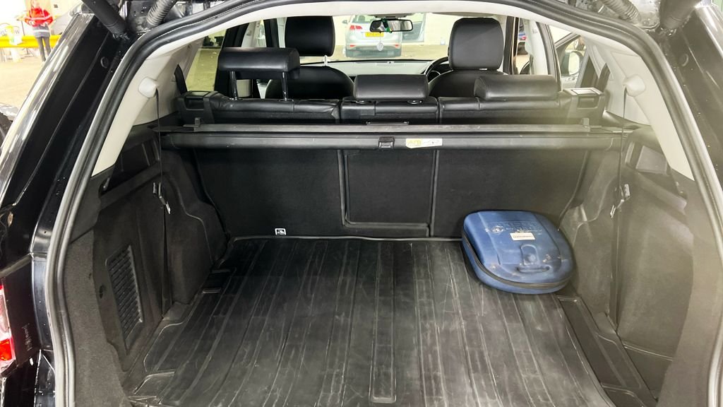 Used Land Rover Discovery Sport 2019 for sale - 76686530: Photo 13