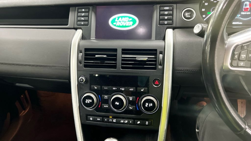 Used Land Rover Discovery Sport 2019 for sale - 76686530: Photo 9