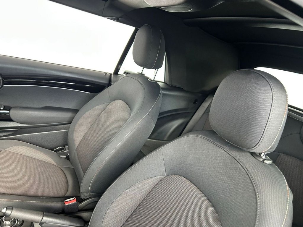 Used MINI Convertible 2021 for sale - 75777547: Photo 19