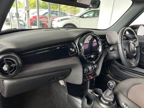 Used MINI Convertible 2021 for sale - 75777547: Photo 20
