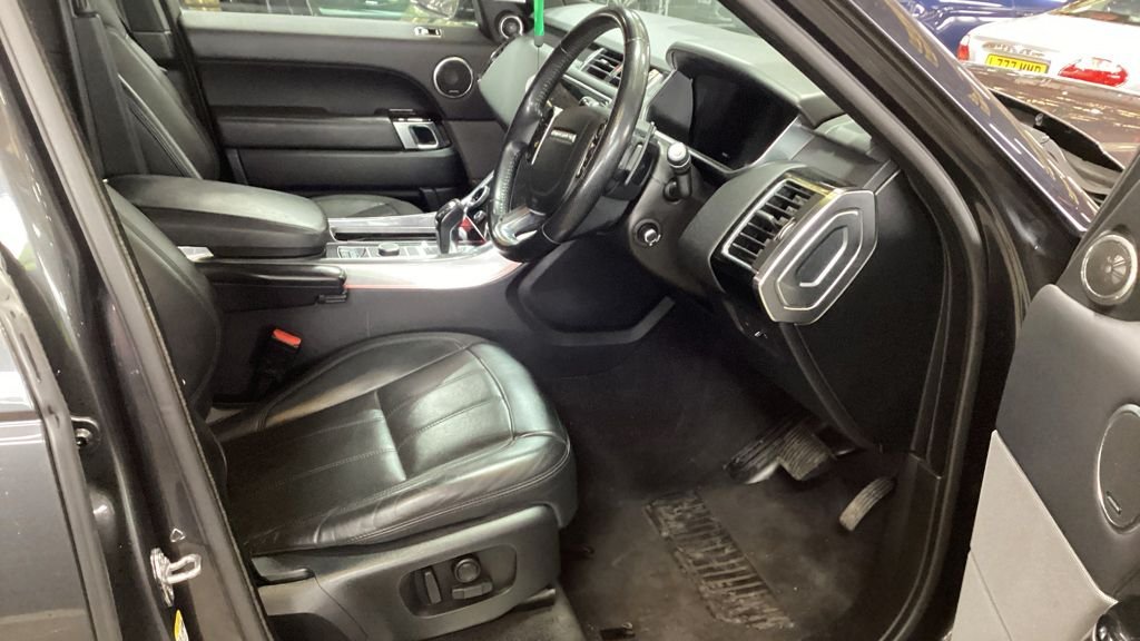 Used Land Rover Range Rover Sport 2018 for sale - 77521563: Photo 13