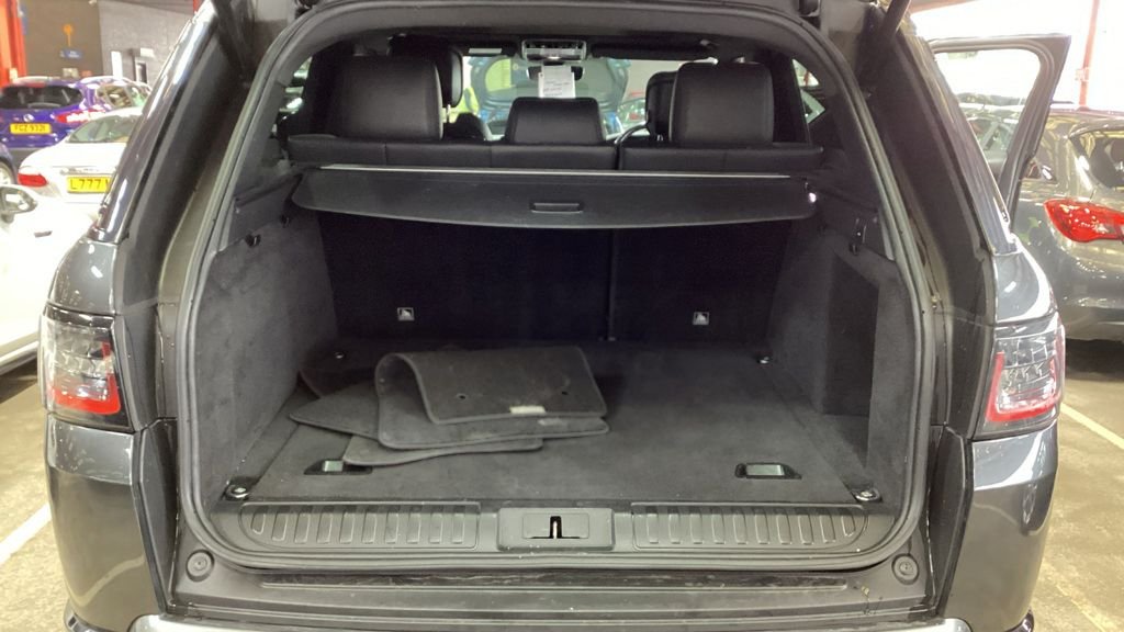 Used Land Rover Range Rover Sport 2018 for sale - 77521563: Photo 15