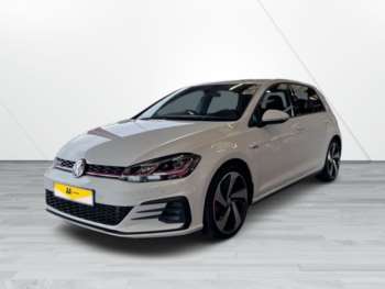 Used Volkswagen Golf 2019 for sale - 75088112: Photo