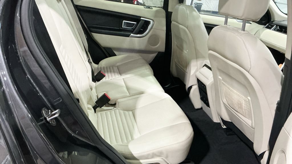 Used Land Rover Discovery Sport 2017 for sale - 77227432: Photo 12