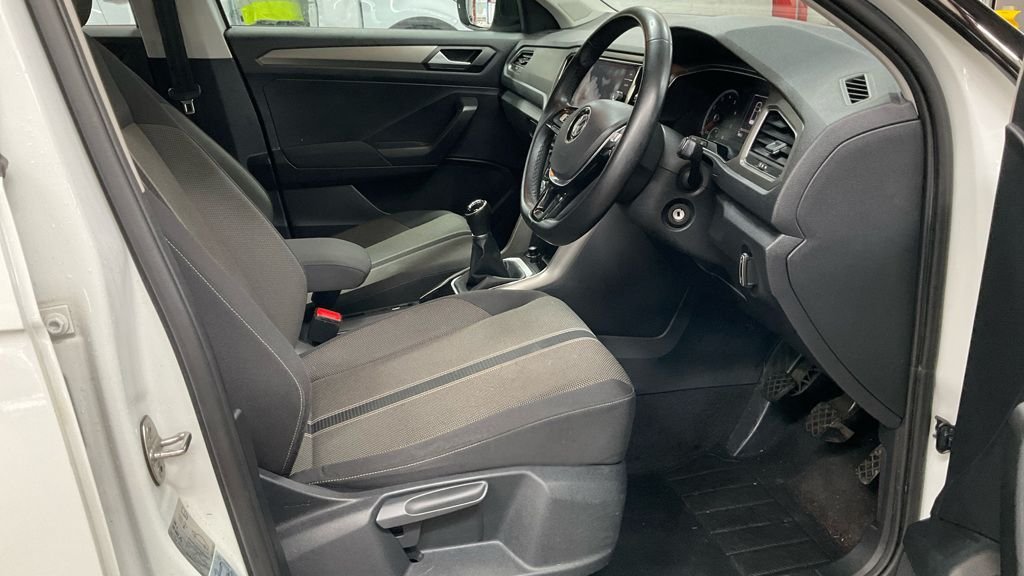 Used Volkswagen T-Roc 2020 for sale - 76386479: Photo 10